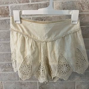 American Eagle size extra small boho shorts